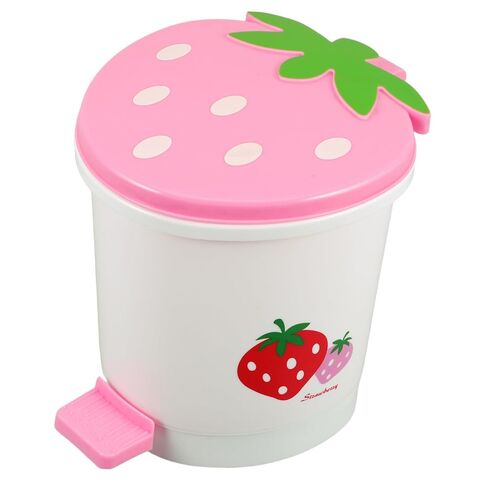 Office Desktop Trash Can Small Trash Bin Home Cartoon Wastebasket Mini Desktop Strawberry Plastic Wastebasket for Small Spaces in Kuwait