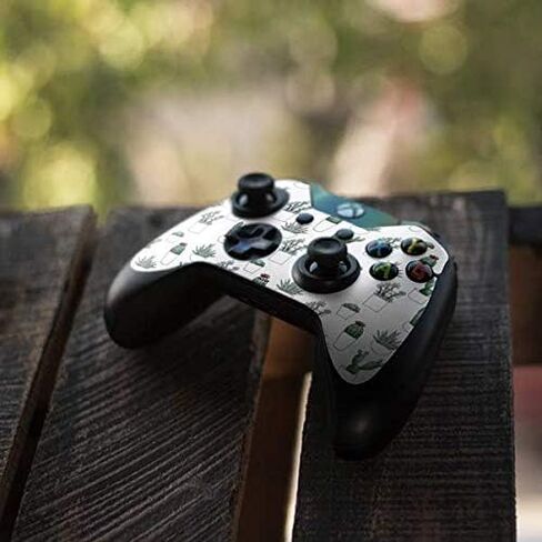 ملصق Skinit المخصص للألعاب متوافق مع وحدة تحكم Xbox One - تصميم بنمط عصاري مصمم في الأصل in Kuwait