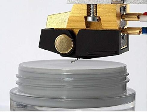 منظف ​​خرطوشة الصوت من Audio-Technica AT617a وفرشاة التسجيل المقاومة للكهرباء الساكنة AT6011a من الفينيل LP Care Bundle in Saudi Arabia