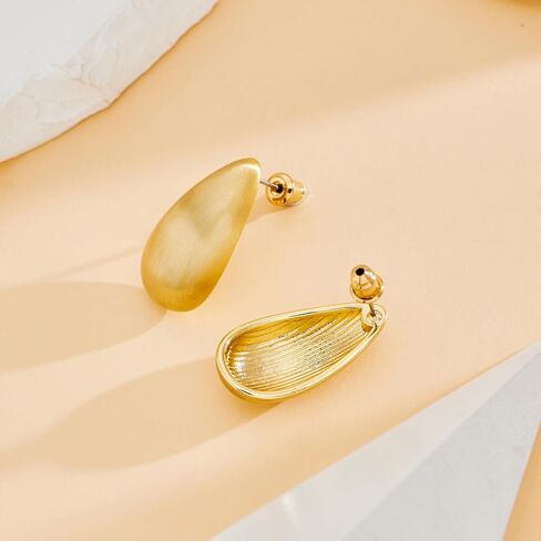 Gold Silver Drop Stud Earrings Minimalist Lightweight Chunky Earrings for Women Daily Jewelry in Saudi Arabia