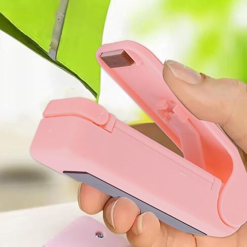 1pcs Sealing Machine Heat Bag Packaging Sealer Plastic Storage Bag Clip Snack Sealing Clip Handy Kitchen Gadgets,9.5 * 5 * 3.5cm (Pink) in Saudi Arabia