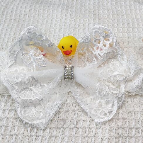 عصابة رأس من الدانتيل الأبيض للفتيات الصغيرات مع فيونكة ولؤلؤ، عصابة شعر مرنة ناعمة لحديثي الولادة والرضع (B-أبيض) in Kuwait