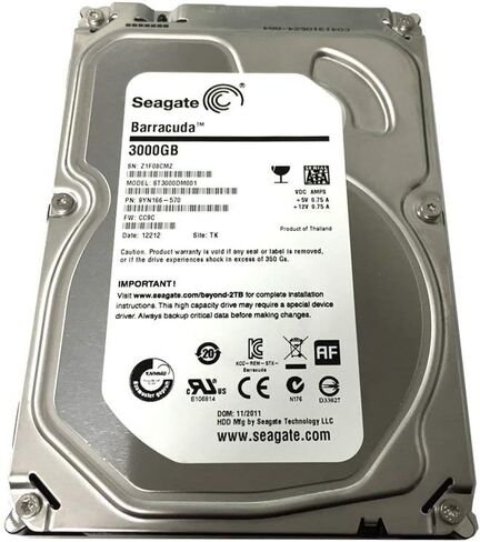 (الطراز القديم) Seagate Barracuda 3TB SATA 6Gb/s7200RPM 64MB Cache 3.5 بوصة محرك الأقراص الصلبة الداخلي لسطح المكتب (ST3000DM001) - ضمان لمدة 3 سنوات (متجدد) in Kuwait
