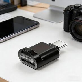 Dual USB-C & USB Card Reader for SD & TF Cards - High-Gloss Metallic Finish Capacity - Compatible with Laptops & More, Portable Data Transfer|Sleek Metallic Design in Kuwait