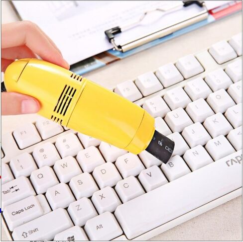 مكنسة كهربائية صغيرة لسطح المكتب USB مع فرش (عشوائي) in Saudi Arabia