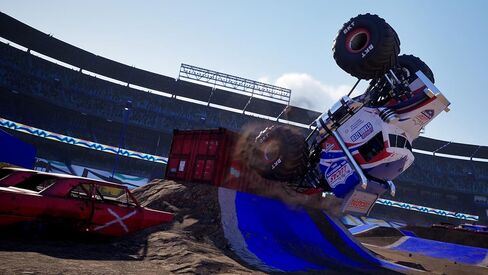 Monster Jam Showdown Game for Xbox Series X and Xbox One - Edition of the First D in Saudi Arabia