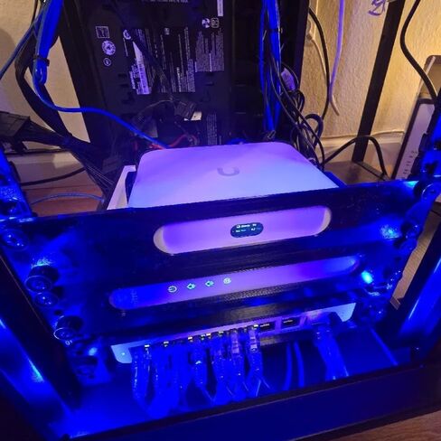 حامل حامل لبوابة Ubiquiti Unifi Cloud Gateway UCG Max and Ultra، 1U 10 بوصة، متوافق مع UCG-Ultra وUCG-Max (أسود) in Kuwait
