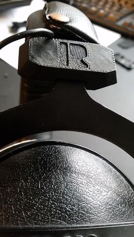 أغطية منزلقة بديلة لسماعات Beyerdynamic DT 770 / DT 880 / DT 990 Pro & HS 400 - أجزاء PETG سوداء متينة لاستعادة الملاءمة والأناقة in Kuwait