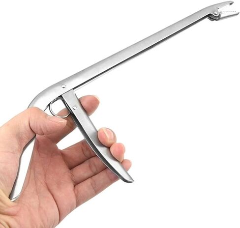 1Pack Fish Hook Remover, Premium Fishing Pliers-Stainless Steel Fish Hook Remover Tool, with Strong Jaw Grip and Serrated Teeth, Suitable for Freshwater and Saltwater in Saudi Arabia