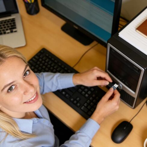 محاكي DP، محاكي إخراج الفيديو، محول المنفذ الرقمي، يحل مشكلات بدء تشغيل الأجهزة بدون رأس، يحسن مستوى سلاسة البث، أجهزة ملحقات الكمبيوتر المحمول، حجم صغير الحجم يناسب المنفذ in Kuwait