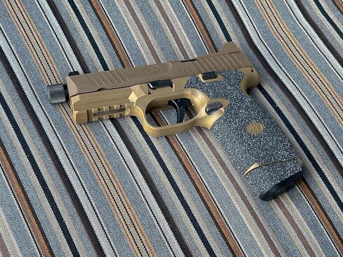 شريط قبضة مسدس Handleitgrips متوافق مع FN 545 وFN 510 - شريط قبضة مسدس مطاطي أسود، سهل التركيب، قطع غيار وإكسسوارات المسدس، مملوكة للمحاربين القدامى، صنع في الولايات المتحدة الأمريكية in Saudi Arabia