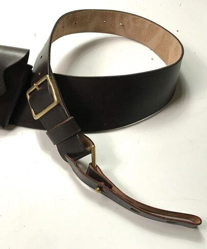 الثروة المشتركة الكندية البريطانية P1903 ذخيرة جلدية باندولير/الحرب العالمية الأولى والحرب العالمية الثانية الحرب العالمية الثانية مشابك ذخيرة دائرية على الكتف بني داكن in Kuwait