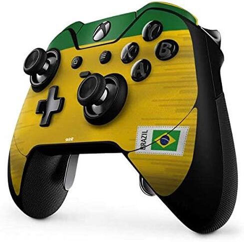 ملصق Skinit المخصص للألعاب متوافق مع وحدة تحكم Xbox One Elite - تصميم علم كرة القدم البرازيلي المصمم في الأصل in Saudi Arabia