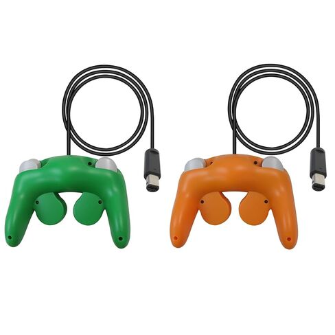 BGEHHCY مجموعة جديدة من قطعتين لوحدات تحكم GameCube لجهاز Wii | تصميم سلكي كلاسيكي | مثالية للألعاب متعددة اللاعبين - البرتقالي والأخضر in Kuwait