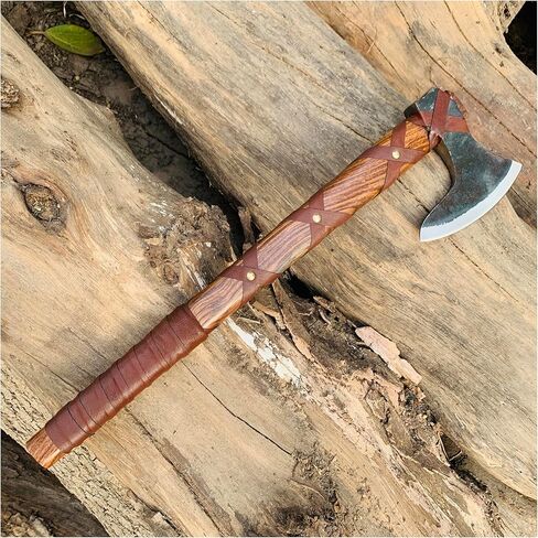 فأس من طراز Ragnar Lothbrok Viking مع شفرة من الفولاذ الكربوني المُشكل، ومقبض مصنوع يدويًا من خشب الورد وغمد جلدي مزخرف | هدية رائعة مستوحاة من نورس للرجال in Kuwait