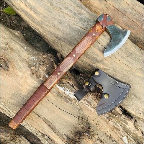 فأس من طراز Ragnar Lothbrok Viking مع شفرة من الفولاذ الكربوني المُشكل، ومقبض مصنوع يدويًا من خشب الورد وغمد جلدي مزخرف | هدية رائعة مستوحاة من نورس للرجال in Kuwait