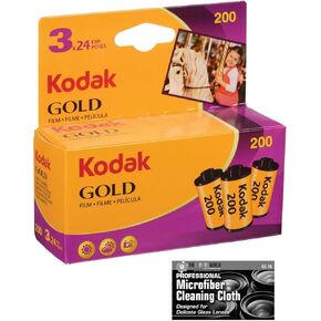 فيلم Kodak Gold 200 لون سلبي (فيلم رول 35 مم، 24 تعريض) - عبوة من 3 قطع مع قطعة قماش للتنظيف من الألياف الدقيقة in Kuwait