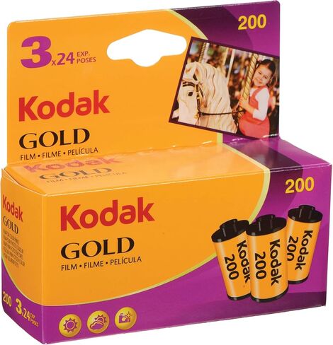 فيلم Kodak Gold 200 لون سلبي (فيلم رول 35 مم، 24 تعريض) - عبوة من 3 قطع مع قطعة قماش للتنظيف من الألياف الدقيقة in Kuwait