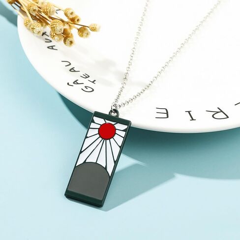 Bulbasaur شيطان قلادة معدنية القاتل كامادو تانجيرو القلائد طبقة مزدوجة قلادة صغيرة سحر القلائد في سن المراهقة هدية الاشياء العصرية مجوهرات هدية in Kuwait