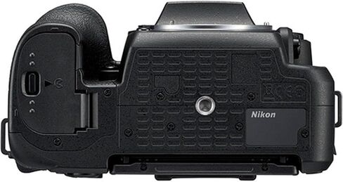 كاميرا Nikon D7500 DSLR مع عدسة Nikon AF-S DX NIKKOR مقاس 18-140 مم وببؤرة f/3.5-5.6G ED VR + حافظة كاميرا + ذاكرة 64 جيجابايت + مجموعة بداية فاخرة + حامل ثلاثي القوائم لمثبت قبضة اليد + المزيد (حزمة مكونة من 16 قطعة) (متجددة) in Saudi Arabia