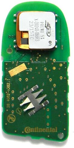 Mopar OEM 4-Button Keyless Entry Smart Proximity Remote Key Fob لـ 2011-2018 Chrysler 300 (بلاستيك أسود، سيارة ركاب) in Kuwait