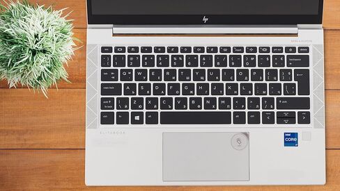 كمبيوتر محمول HP EliteBook 830 G8، كمبيوتر يعمل باللمس i7 Win11 Pro، Core i7-1185G7 3.0 جيجا هرتز، ذاكرة الوصول العشوائي 16 جيجا، 512 جيجا SSD، FHD (1920x1080)، HDMI، (متجدد) كمبيوتر محمول EliteBook in Kuwait