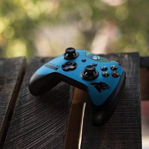 ملصق Skinit المخصص للألعاب متوافق مع وحدة تحكم Xbox One - تصميم سلسلة الأداء NFL Carolina Panthers Blue المرخص رسميًا in Kuwait