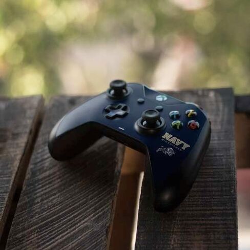 ملصق Skinit المخصص للألعاب متوافق مع وحدة تحكم Xbox One S - تصميم College Navy Midshipmen مرخص رسميًا in Kuwait