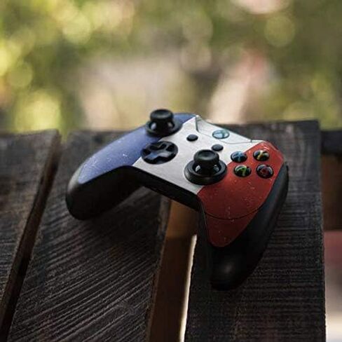 غلاف Skinit المخصص للألعاب المتوافق مع وحدة تحكم Xbox One Elite - تصميم أصلي بتصميم علم فرنسي متعثر in Kuwait