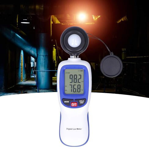 WT81B ضوء متر العرض الرقمي المحمولة عالية Luxmeter مضواء in Kuwait