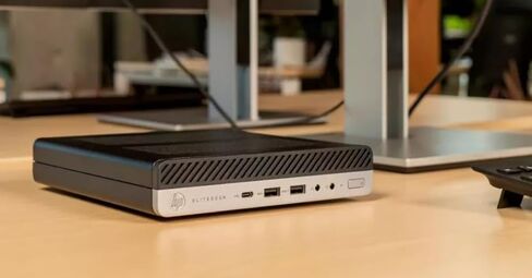 كمبيوتر مكتبي HP EliteDesk 800 G5 صغير عالي الأداء، الجيل التاسع Intel Core i5-9500T، ذاكرة وصول عشوائي DDR4 سعة 16 جيجابايت، SSD 256 جيجابايت، لوحة مفاتيح وماوس، دعم 4K، WiFi، Windows 11 Pro (متجدد) in Saudi Arabia