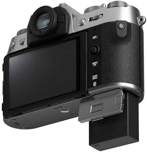 كاميرا فوجي فيلم X-T50 الرقمية بدون مرآة XF16-50mmF2.8-4.8 R LM WR مجموعة عدسات - حزمة فضية مع ملحقات إضافية in Saudi Arabia