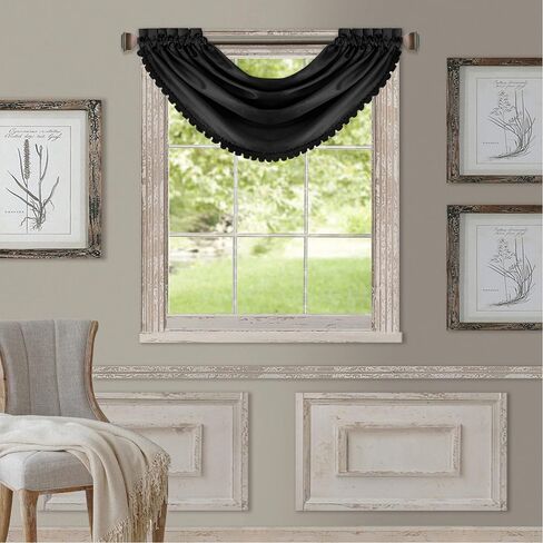 ستارة نافذة شلال لتعتيم الغرفة لجميع الفصول من Elrene Home Fashions، ملحق لغرفة النوم أو نوافذ غرفة المعيشة مع عروات جيب على شكل قضيب، 52 بوصة × 36 بوصة، أسود، 1 ستارة قصيرة in Saudi Arabia