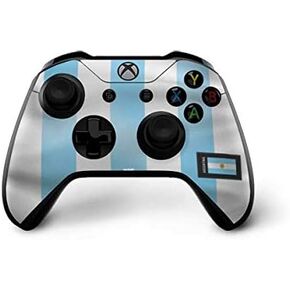 ملصق Skinit المخصص للألعاب متوافق مع وحدة تحكم Xbox One X - سكينيت مرخص رسميًا ومصمم في الأصل بتصميم علم كرة القدم الأرجنتيني in Kuwait