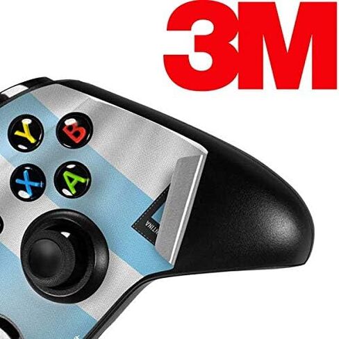 ملصق Skinit المخصص للألعاب متوافق مع وحدة تحكم Xbox One X - سكينيت مرخص رسميًا ومصمم في الأصل بتصميم علم كرة القدم الأرجنتيني in Kuwait