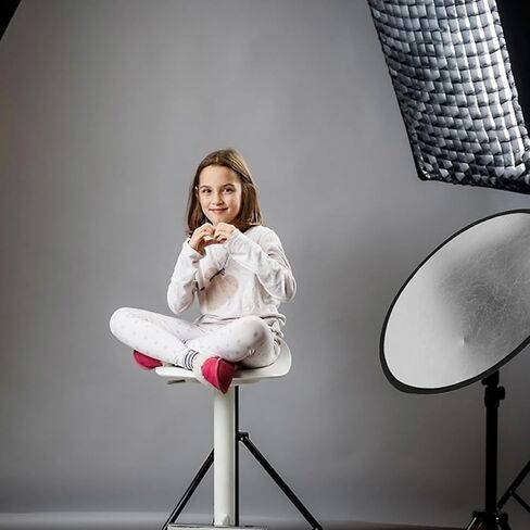 2-in-1 Photography Reflector Metallic Folding Light Reflector for Camera Flash Diffuser Portable Photography Prop for Studio and Outdoor Lighting in Saudi Arabia