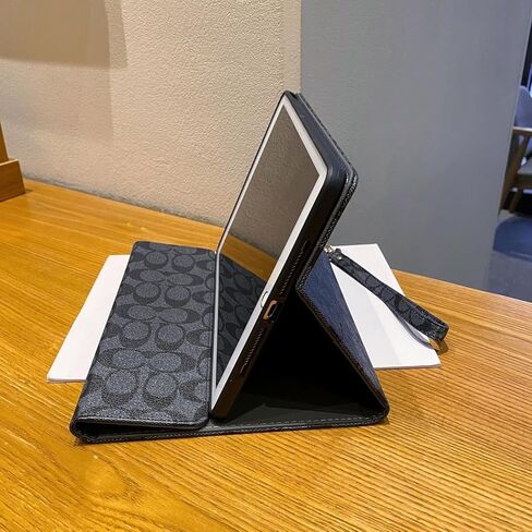 حافظة iPad 10.9 بوصة مقاومة للصدمات متوافقة مع iPad الجيل العاشر والحادي عشر (A16 / 2025/2022)، غطاء فوليو عالي التحمل مع خاصية النوم/الاستيقاظ التلقائي، حزام يد للنساء والرجال in Kuwait