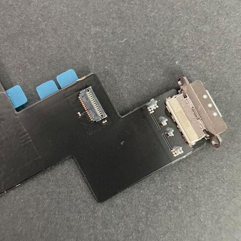 Dedyel Dock Connector متوافق مع iPad Air (M2) الجيل السادس 13 بوصة A2898 A2899 A2900 2024 كابل مرن لتجميع منفذ الشحن (أسود) in Kuwait