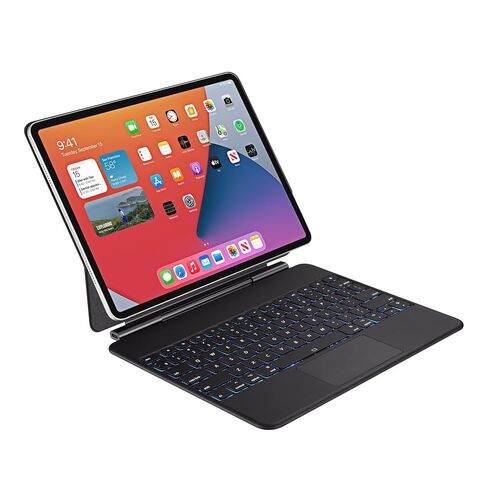 حافظة لوحة مفاتيح بلوتوث Adesso WKB-7020 لجهاز iPad Pro 12.9 بوصة (الجيل الثالث والرابع والخامس والسادس) وiPad Air 13 بوصة (M2/M3)، تصميم ألومنيوم نحيف للغاية مع غطاء مغناطيسي، ومفاتيح تبديل مقصية in Kuwait