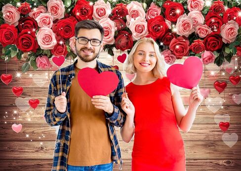 Dudaacvt 7x5ft عيد الحب الخلفيات البني الخشب والورد الأحمر زهرة الحب القلب خلفية عيد الحب الزفاف دش الزفاف حزب زينة راية in Kuwait