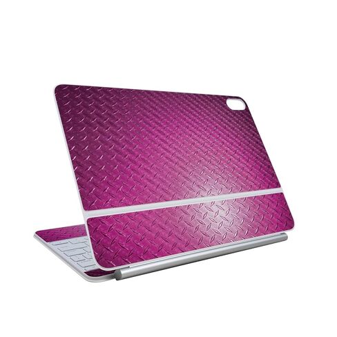 غلاف من ألياف الكربون متوافق مع لوحة مفاتيح Apple Magic Keyboard لجهاز iPad Air 13 بوصة (M3) 2025 - الجبال الزرقاء - غطاء لاصق واقٍ من الفينيل 3M ممتاز - سهل الاستخدام | صُنع في الولايات المتحدة الأمريكية بواسطة MightySkins in Kuwait