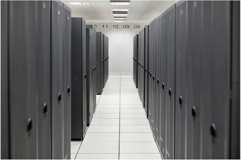 Hewlett Packard Enterprise HPE P49145-B21 Computer Cooling System Processor, W128566400 (Cooling System Processor Heatsink/Radiatior) in Saudi Arabia