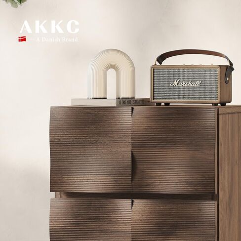 طاولات AKKC الليلية بنسيج الجوز الكلاسيكي | سعة تخزين كبيرة | أدراج| يمكن دمجه بسهولة في ديكور على الطراز الشمالي أو الحديث أو الريفي in Saudi Arabia