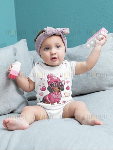 Cute Dachshund Tee for Kids Toddler Tshirt Valentines Baby Bodysuit Cute Dog Outfit Love Dachshund Gift in Saudi Arabia