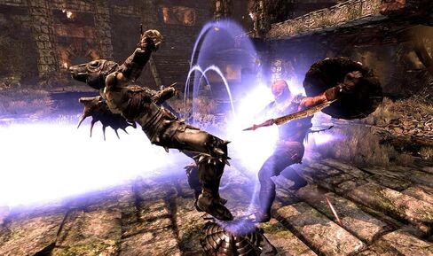 لعبة Hunted: The Demon's Forge - بلاي ستيشن 3 (متجددة) in Kuwait