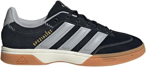 حذاء رياضة أحذية adidas للرجال in Saudi Arabia