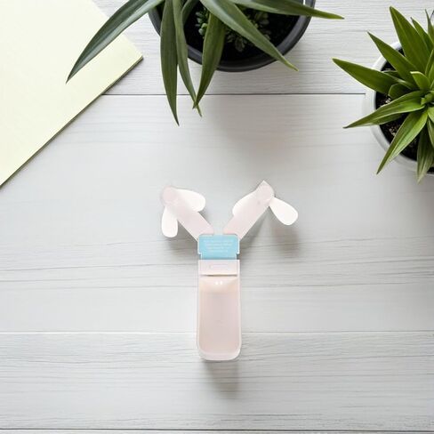 مروحة USB صغيرة محمولة برأس مزدوج قابلة للطي، جهاز تبريد صغير قابل لإعادة الشحن للسفر في الهواء الطلق، مروحة مكتب USB بيضاء in Kuwait