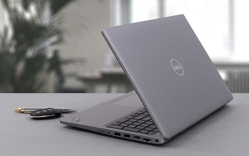 كمبيوتر محمول Dell Latitude 5530 مقاس 15.6 بوصة FHD Business Netbook i7، Intel Core i7-1265U حتى 4.8 جيجا هرتز، ذاكرة الوصول العشوائي 16 جيجا DDR4، 512 جيجا SSD، HDMI، لوحة مفاتيح بإضاءة خلفية Windows 11 Pro (متجدد) in Kuwait