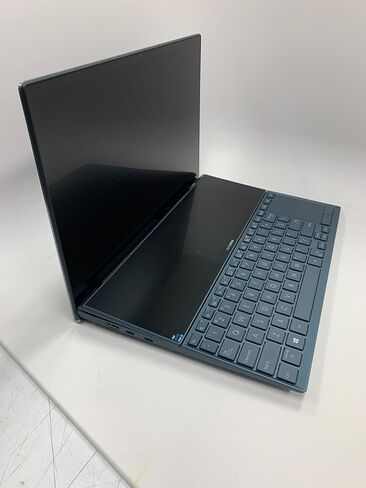 ASUS ZenBook Duo 14 UX482 شاشة لمس FHD مقاس 14 بوصة، منصة Intel Evo، Core i7-1195G7، ذاكرة الوصول العشوائي 8 جيجابايت، 512 جيجابايت PCIe SSD، ScreenPad Plus، Windows 11 Home، WiFi 6E، أزرق سماوي، UX482EAR-DH71T in Kuwait