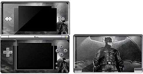 ملصق Skinit المخصص للألعاب متوافق مع DS Lite - تصميم Warner Bros Batman Justice League المرخص رسميًا in Kuwait